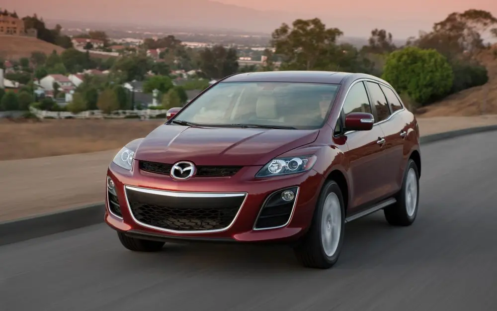 Замена тормозных колодок передних на Mazda CX-7